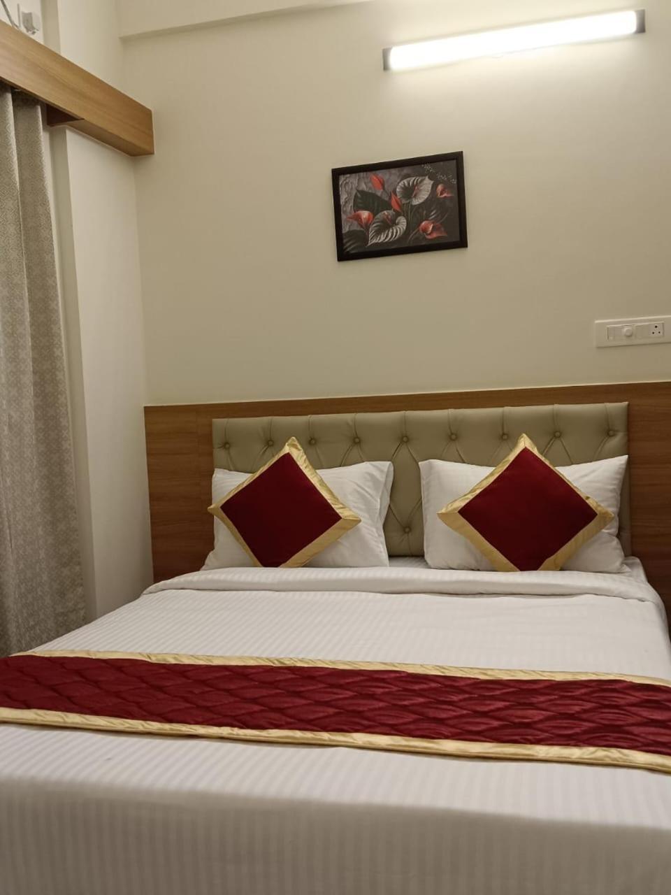 Krishna Inn Bangalore Exterior photo