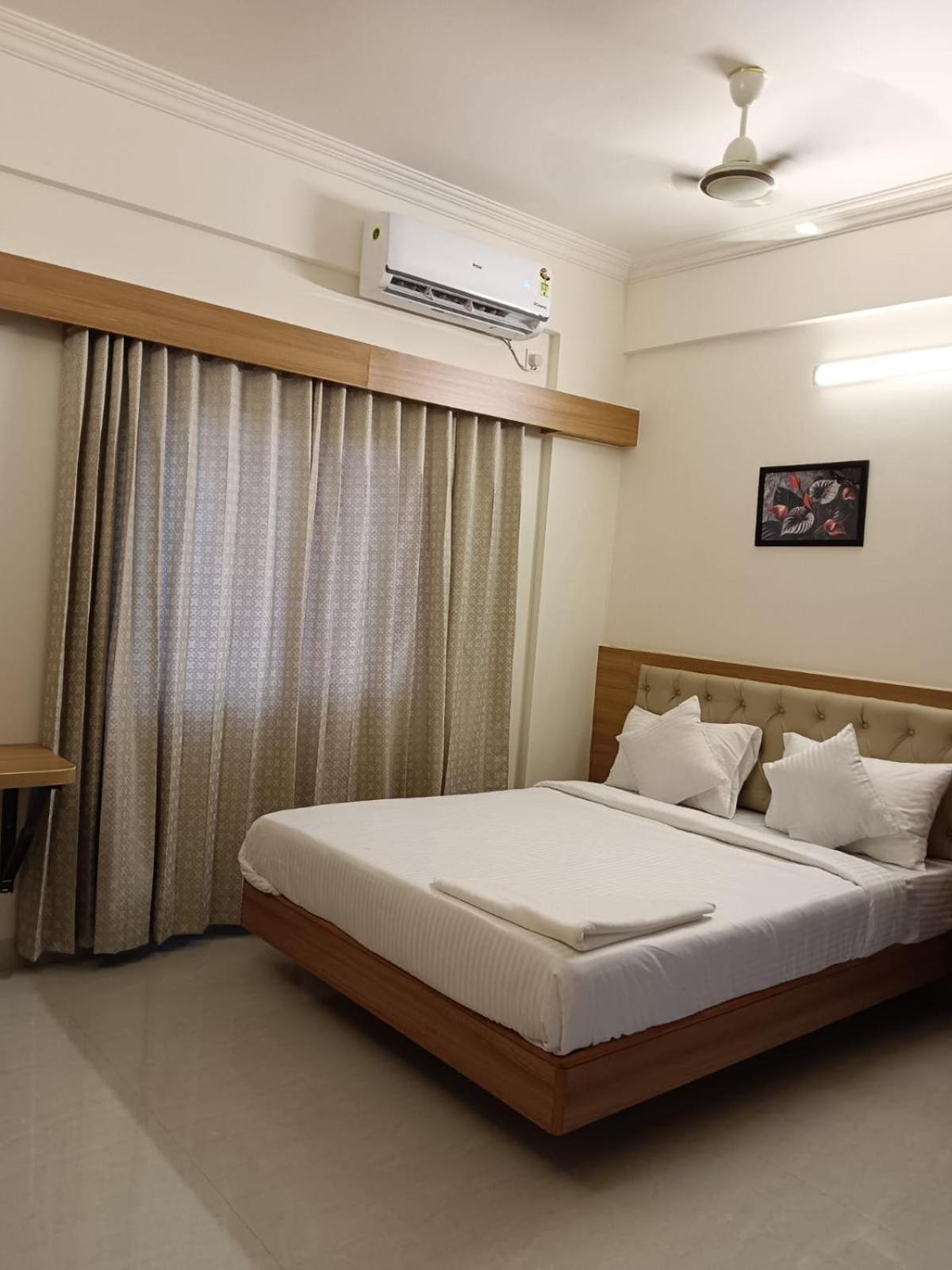 Krishna Inn Bangalore Exterior photo